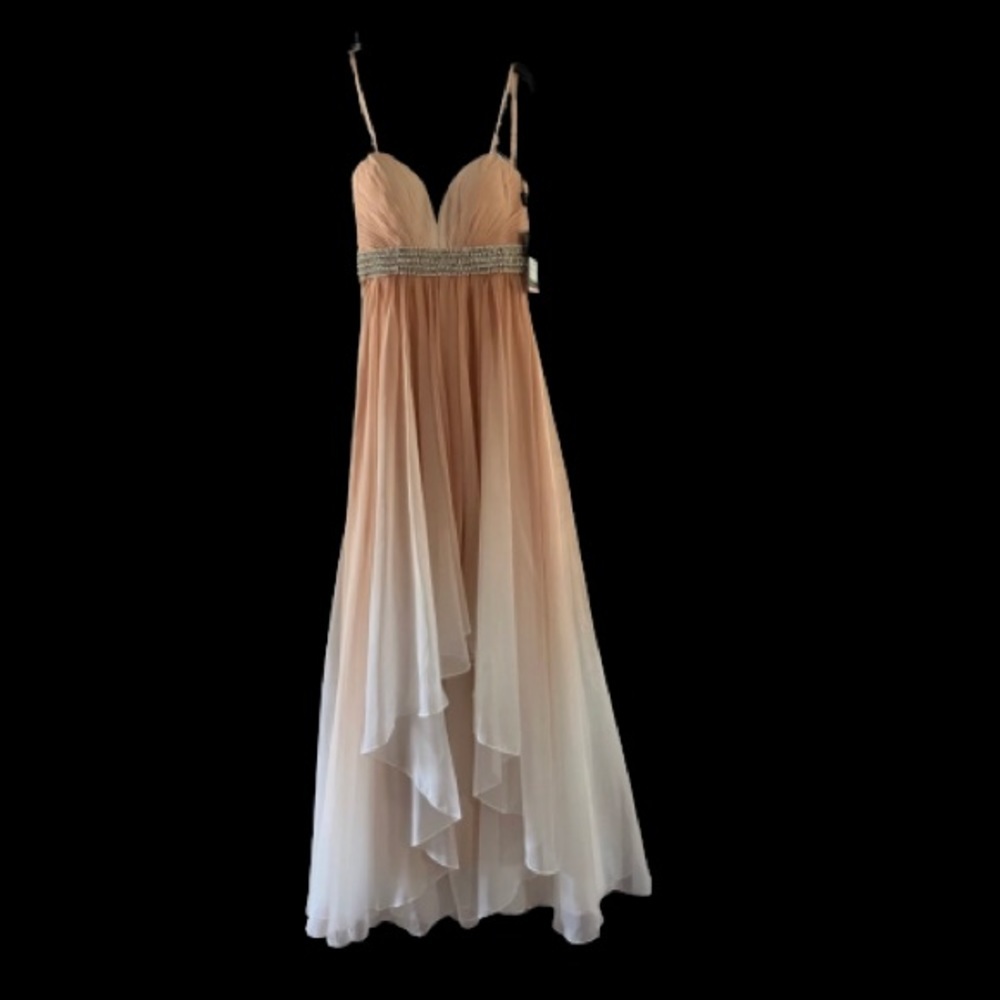 NWT, La Femme prom/ball/cruise gown sz 8
